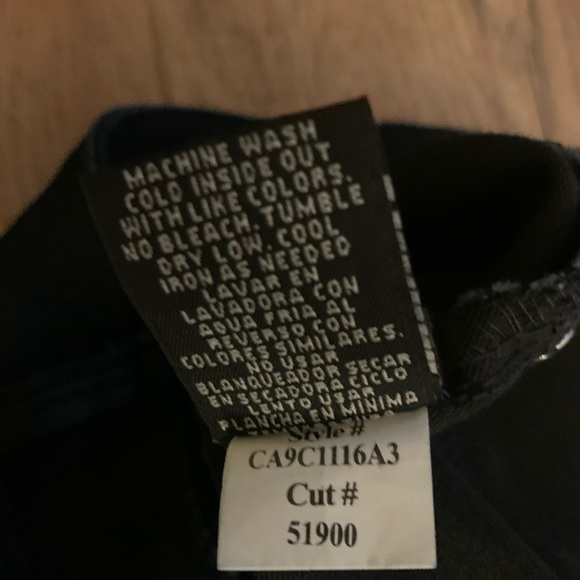 NWOT 1822 Denim Mid-Rise Skinny Crop Size 25 - Picture 5 of 6